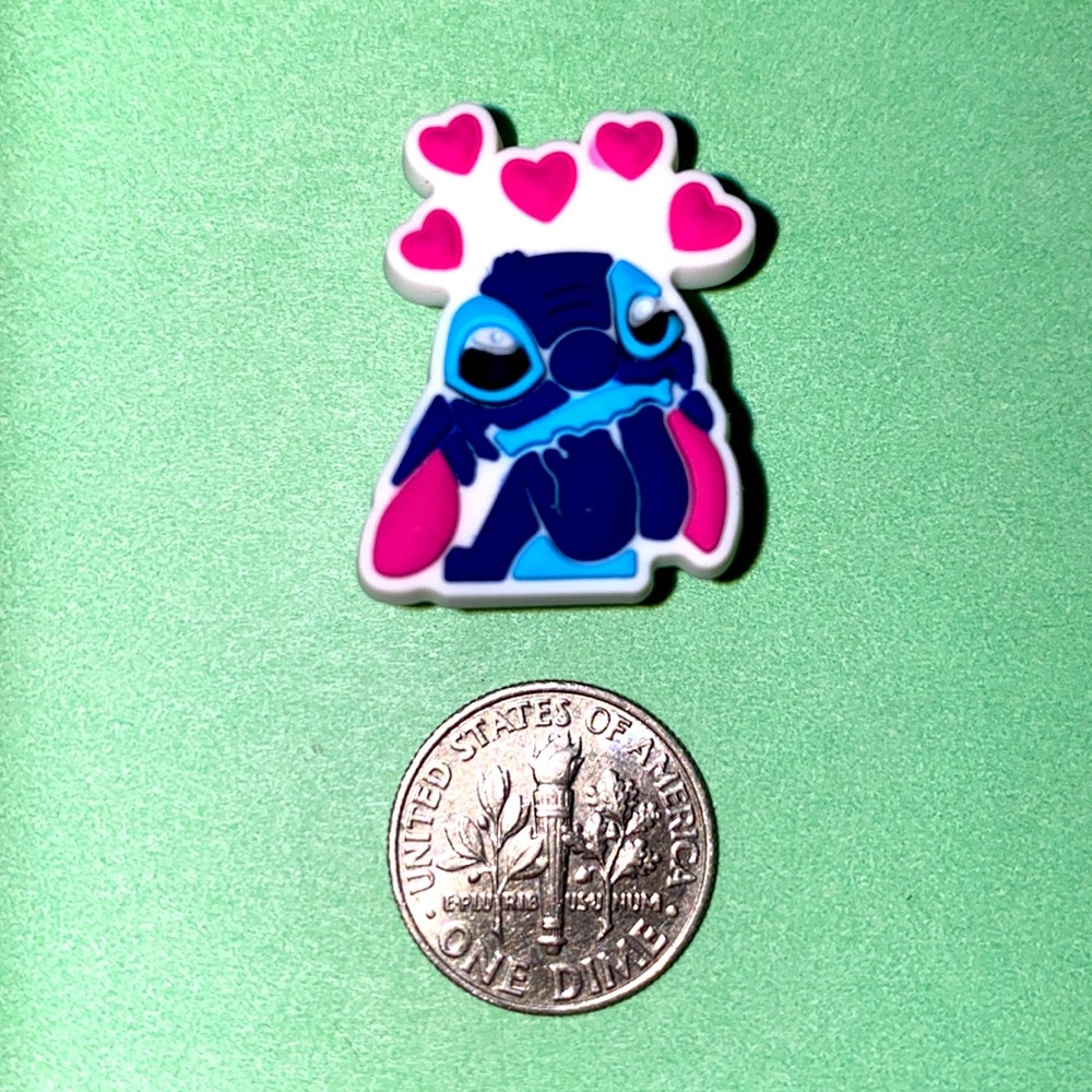 (10 for $15) The Movie Lilo & Stitch in Love w/ Hearts Croc Shoe Charms